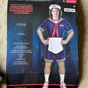 Stranger Things Steve costume
